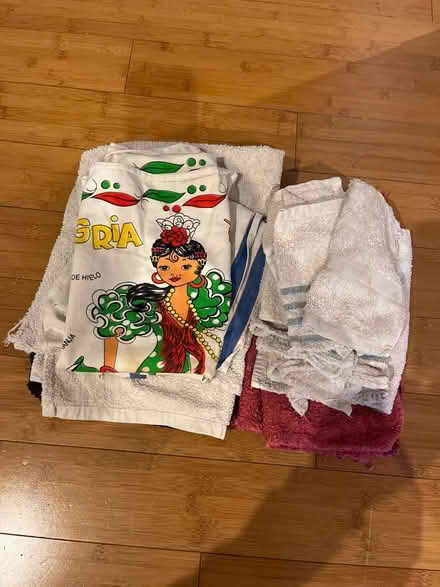 Photo of free Kitchen towels and cloths (Stakes lodge, waterlooville) #1