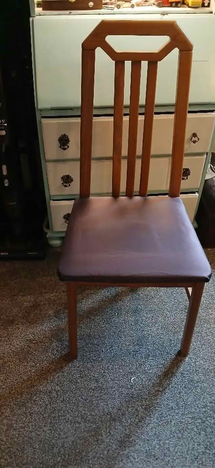 Photo of free Drop leaf table and chairs (FairOak Close PR2) #4