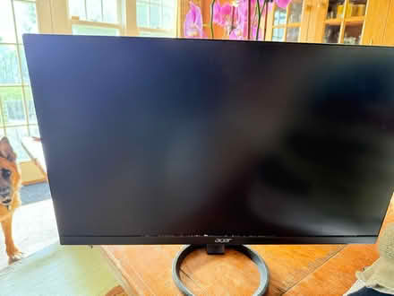 Photo of free broken Acer monitor (South Nyack) #2