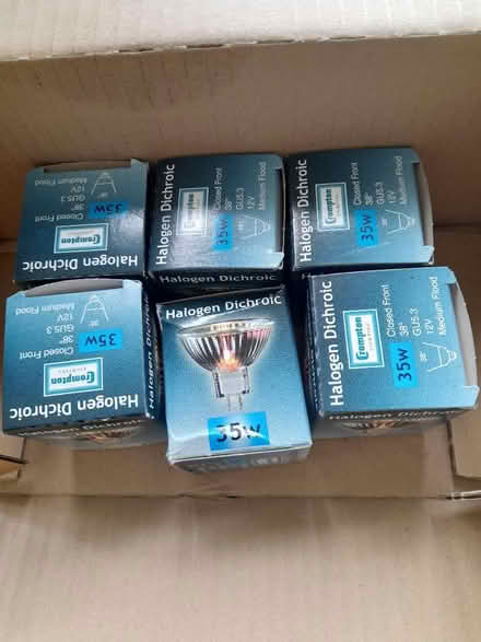 Photo of free Bylbiau GU5.3 Bulbs (Bangor LL57) #1