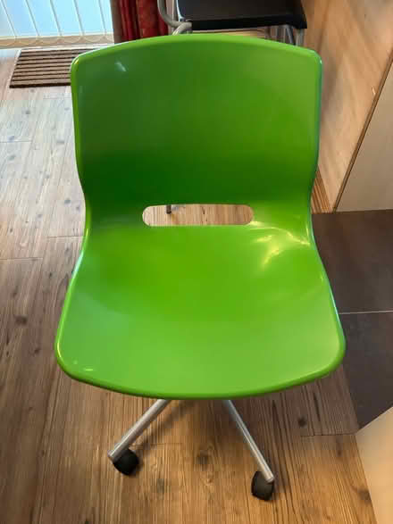 Photo of free Green chair (CR5) #2