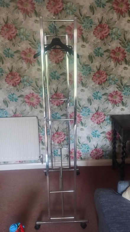 Photo of free Folding hanging rail (Bexley DA5) #2