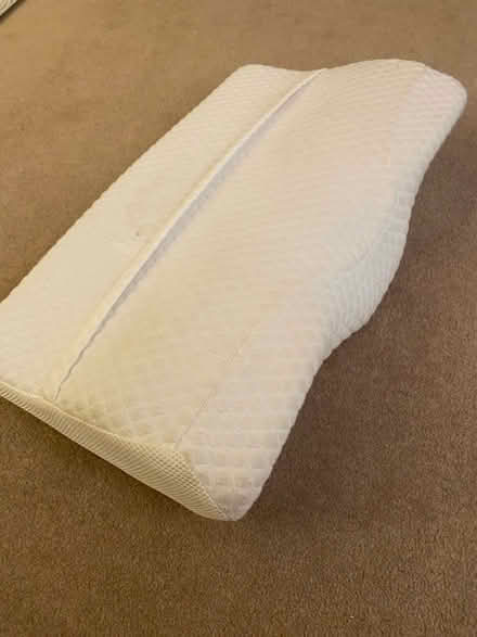 Photo of free Easy sleeper neck pillow (OX3 Headington) #1