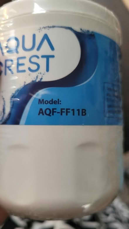 Photo of free water filter for fridge (Morden (Morden (near Ravensbury Park)) #2