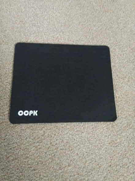 Photo of free Mouse Mat (Leighton buzzard LU7) #1