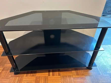Photo of free Tv stand (Chesham HP5) #1