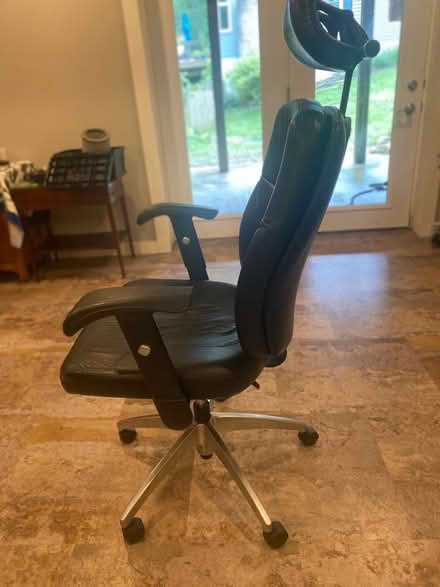Photo of free Desk Chair (Norbeck and Layhill Roads) #2