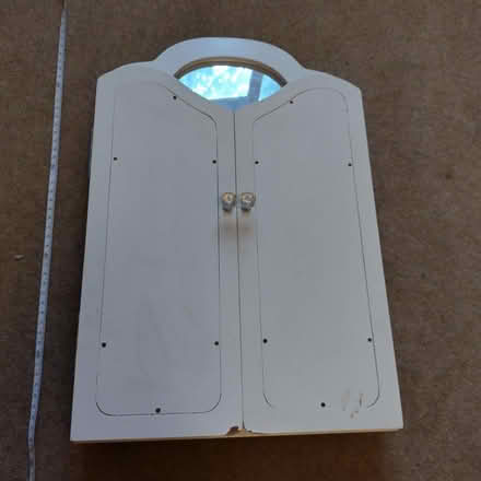 Photo of free Mirror (Leeds LS8) #1