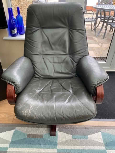 Photo of free Green Leather Swivel Chair (Spring Park CR0) #1