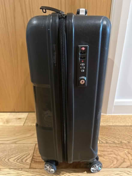 Photo of free Small suitcase (Forest Hill - SE23) #2
