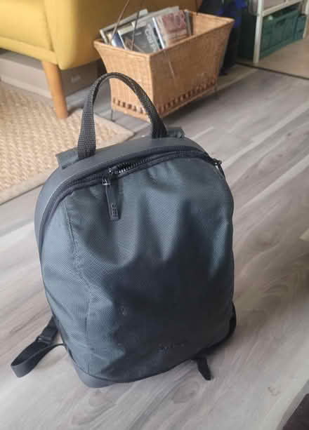 Photo of free O Bag backpak (Downtown Berkeley) #1