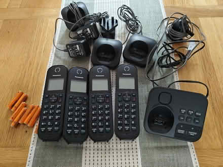 Photo of free Digital cordless answering machine with 4 phones (Rodborough GL5) #3