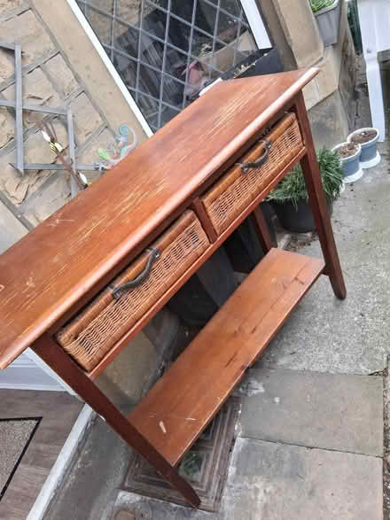 Photo of free Hall tabke (HX6 Sowerby bridge) #1