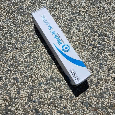 Photo of free pitch it sr IV pole (near cambrian library san jose) #1