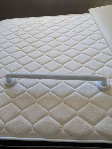 Photo of free Grab rail screw on 69 cm long (Uphill BS24) #1