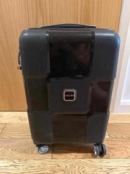 Photo of free Small suitcase (Forest Hill - SE23) #1
