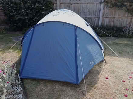 Photo of free Eurohike 2-man dome tent (Woodley RG5) #2