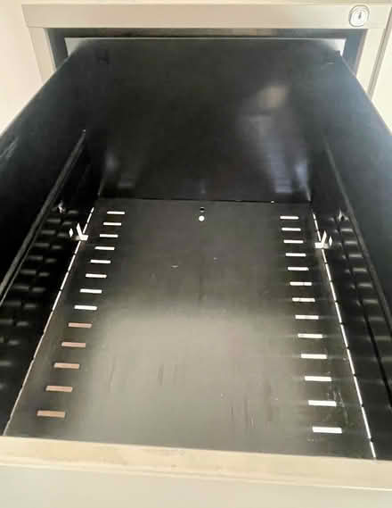 Photo of free two drawer filing cabinet; suspension files; folders; no key (Central Liverpool L1) #2