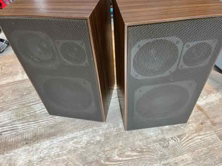 Photo of free 2 loudspeakers (Oxford OX4) #2