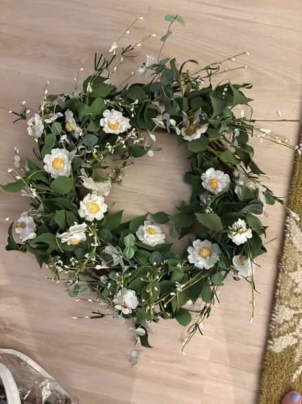 Photo of free 2 wreaths & storage bag (Alexandria) #2