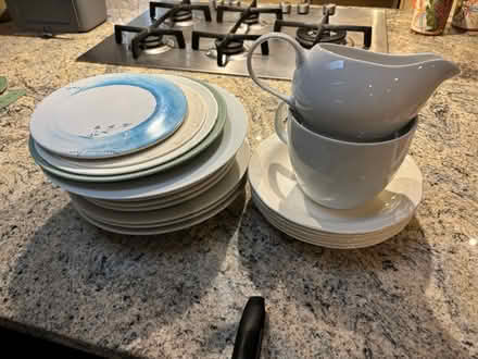 Photo of free Assortment of plates / bowls (Chiswick W4) #1