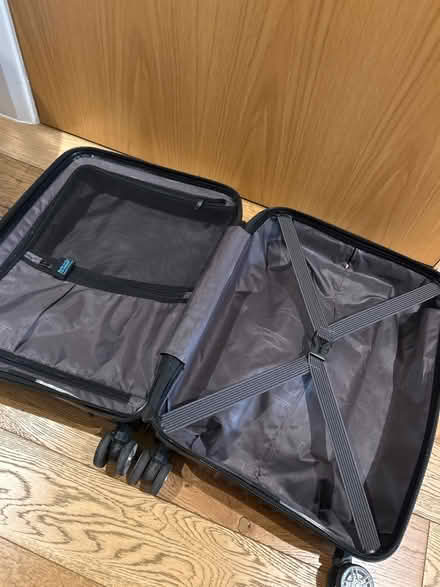 Photo of free Small suitcase (Forest Hill - SE23) #3