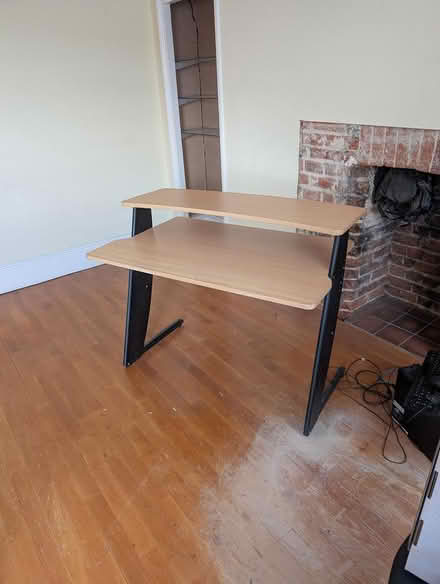 Photo of free Computer Desk (Leatherhead) #2