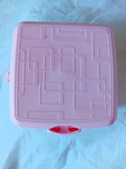 Photo of free Lunch box (Abingdon, Peachcroft OX14) #1
