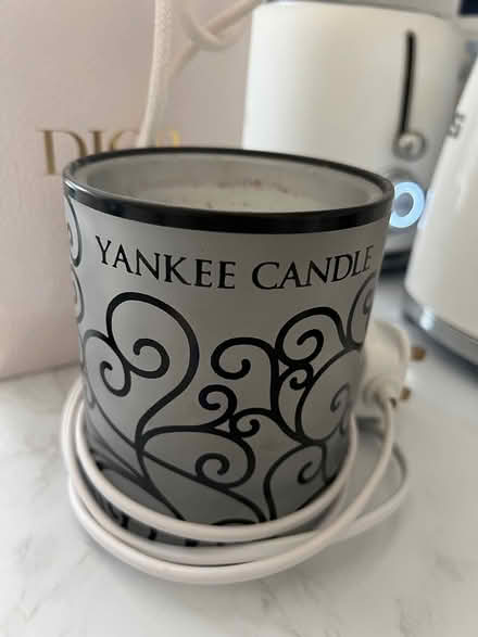 Photo of free Yankee Candle Wax Melt + melts (Heatherside) #1