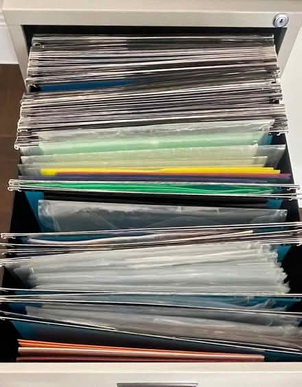 Photo of free two drawer filing cabinet; suspension files; folders; no key (Central Liverpool L1) #4