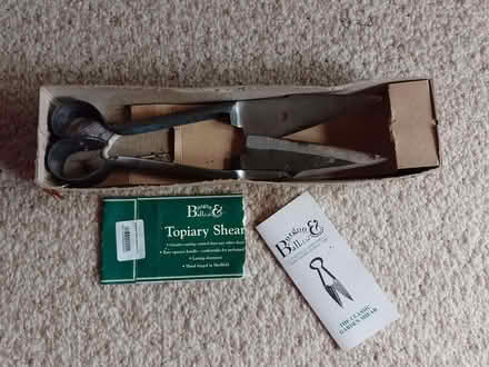 Photo of free Gardening Topiary Shears (Selsdon CR2) #1