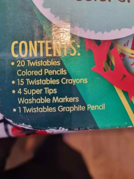 Photo of free crayola twistables and drawing pads (Longley S5) #4