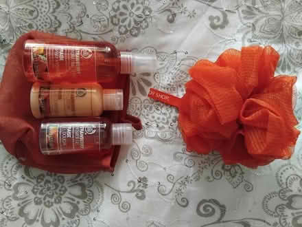 Photo of free Body shop gift set (Ingol PR2) #1