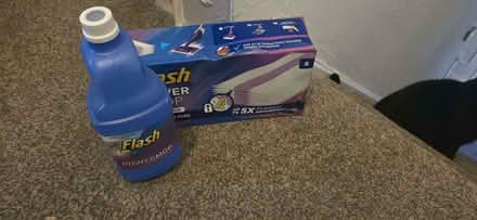 Photo of free FLASH Liquid & Wipes (Heartsease NR7) #1