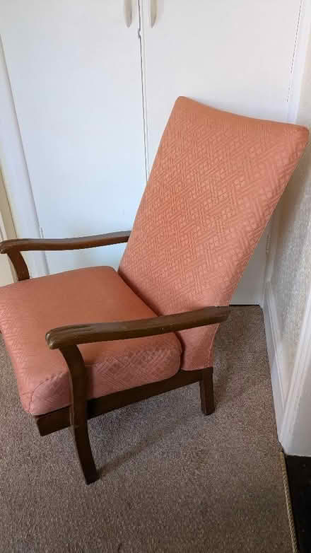 Photo of free Easy Chair Sprung base and sprung cushion (Creeting St Mary IP6) #3
