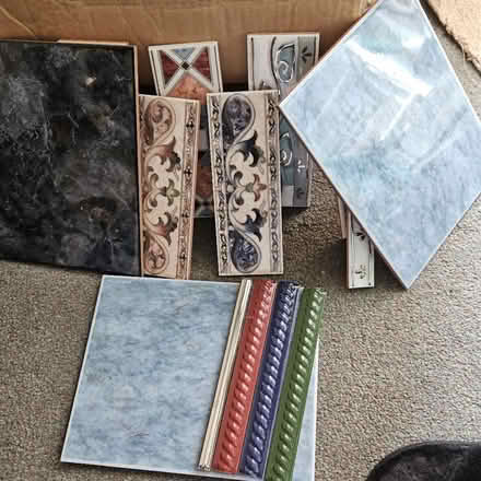 Photo of free Assorted ceramic tiles of various colours and designs (IP5) #1