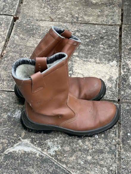 Photo of free Work Boots - Size 9 (Whitton TW3) #1