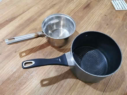 Photo of free Pair of saucepans (Great Western Park OX11) #1