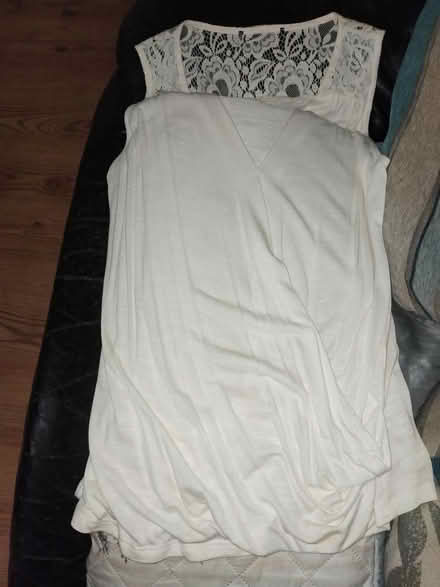 Photo of free Lace detail tshirt ,suze 10 (Bloxwich.walsall WS3) #1