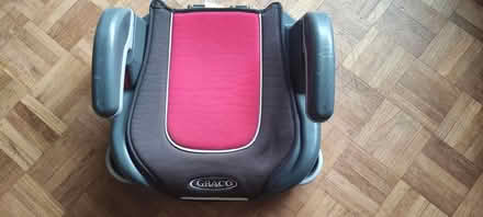 Photo of free Graco booster seat (Woking GU22) #1