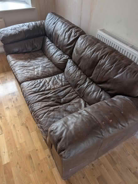 Photo of free Very comfy leather sofas (Chestnut close WR3) #2