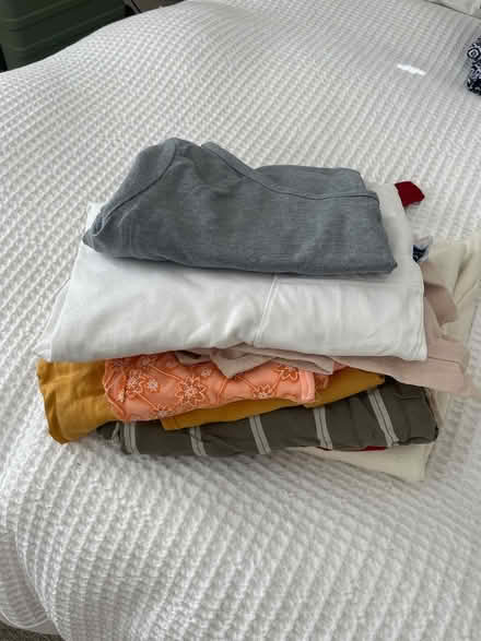 Photo of free Women’s clothing size 6-8 (Wimbledon SW19) #1