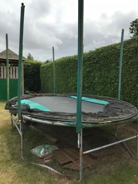 Photo of free Trampoline (Hanwood Bank SY5) #2