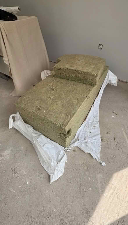Photo of free A1 Flexi Rockwool Insulation 140mm (Tipton, DY4) #3