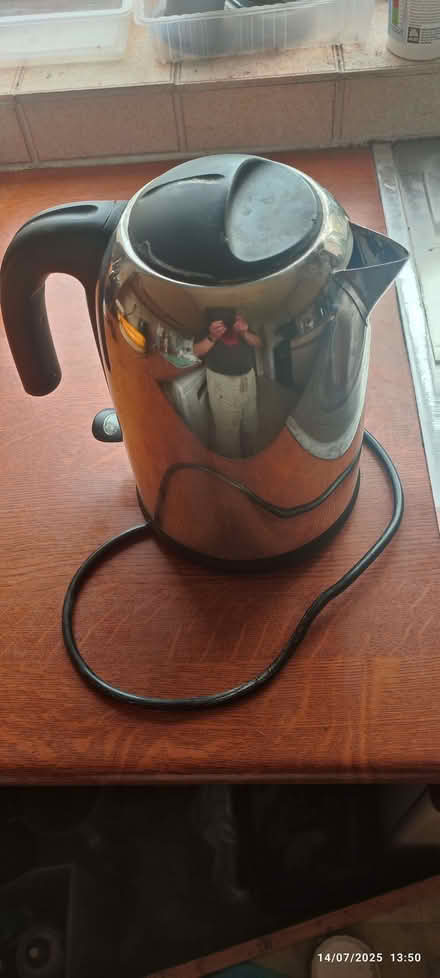 Photo of free Russel Hobbs electric kettle (Stanley Green BH15) #2