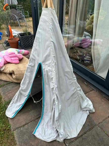 Photo of free Shed clearance kids items (UB7 9EF) #3