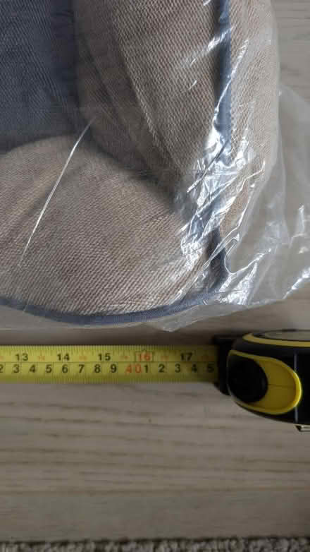 Photo of free Small cat (or tiny dog) bed - UNUSED (N1) #2