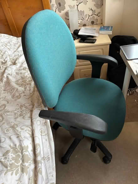 Photo of free Green adjustable office chair (CR5) #2