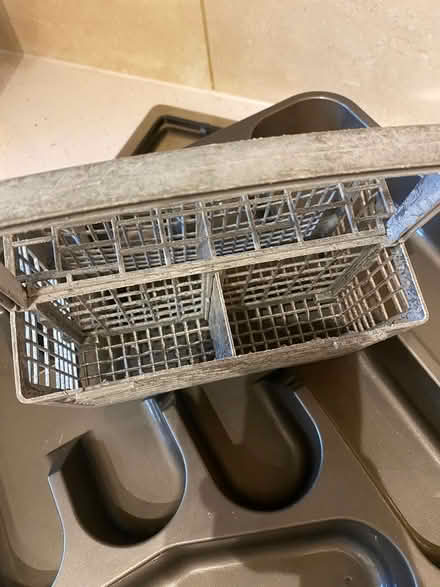 Photo of free Cutlery holder (Tooting SW17) #2