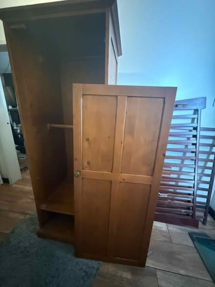 Photo of free Children wardrobe (DE24) #4